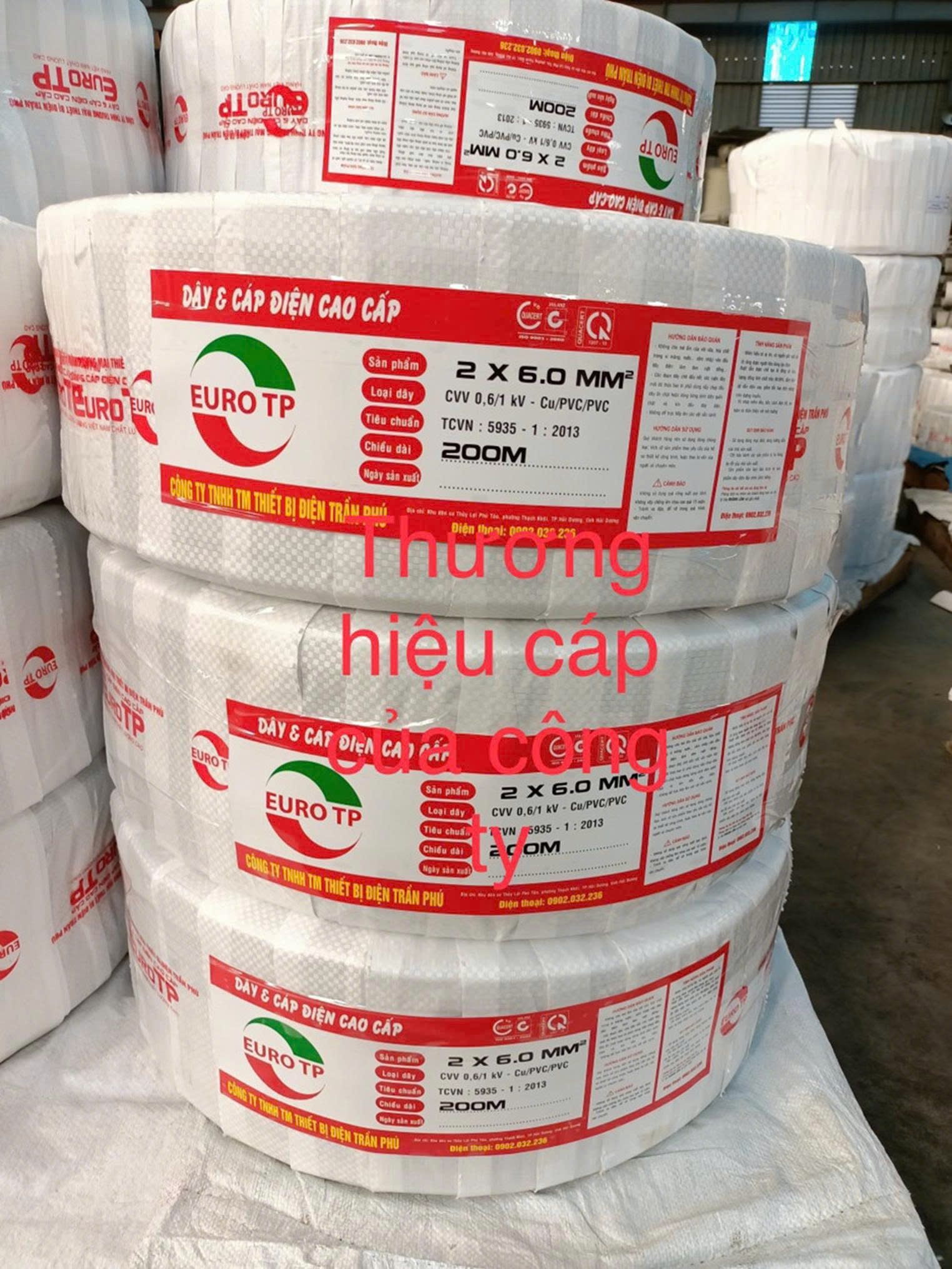 https://diendandoanhnhanvietnam.com/app/webroot/uploads/files/z5126738751595_05100172398c51a6c914ebec116d5661.jpg